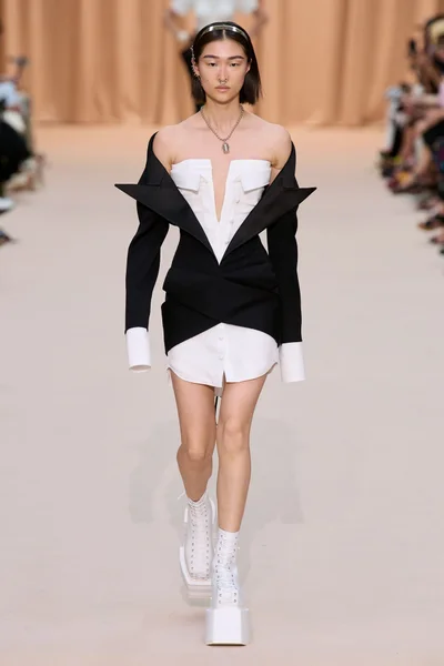 Look 36